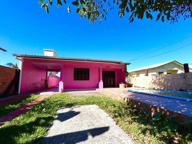 Casa para Venda em Arroio do Sal - 2