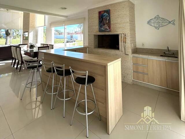 Casa para Venda em Torres - 5