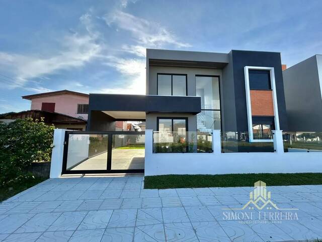 #C1083 - Sobrado para Venda em Arroio do Sal - RS - 1