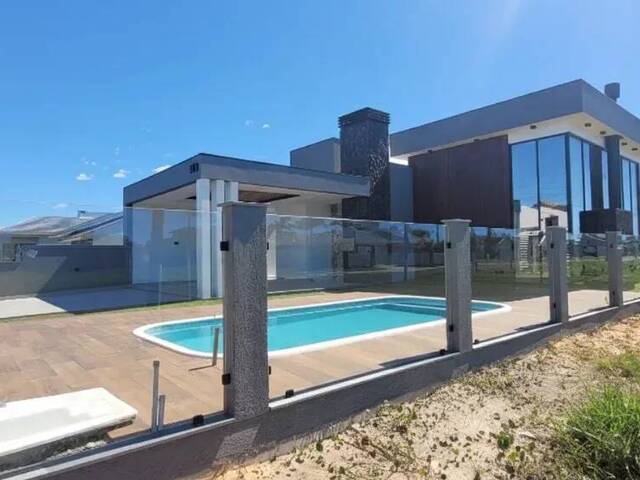 Casa para Venda em Arroio do Sal - 4