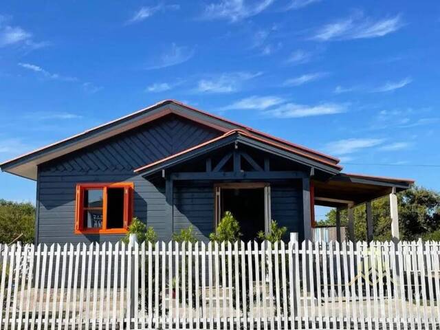 #C1106 - Casa para Venda em Arroio do Sal - RS - 1